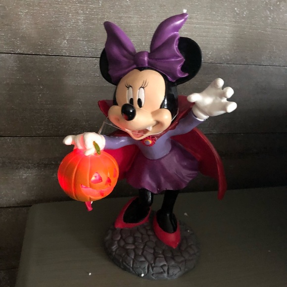 SOLD Disney Minnie Mouse Halloween Vampire LED Light Up Statue Figurine - Picture 2 of 10